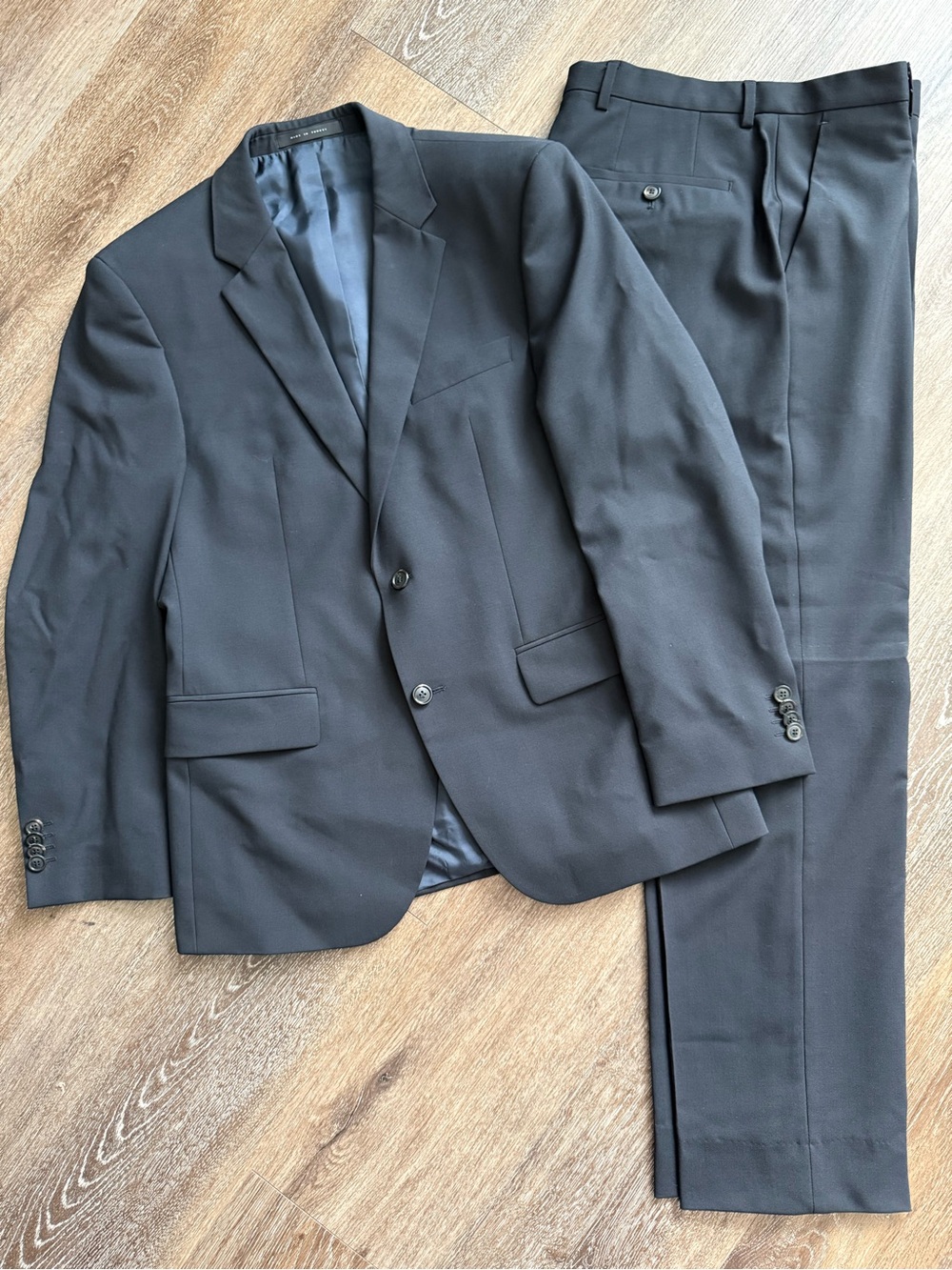 Boss Hugo Boss Men's Black Two-Piece Wool Blend Suit Jacket & Trousers